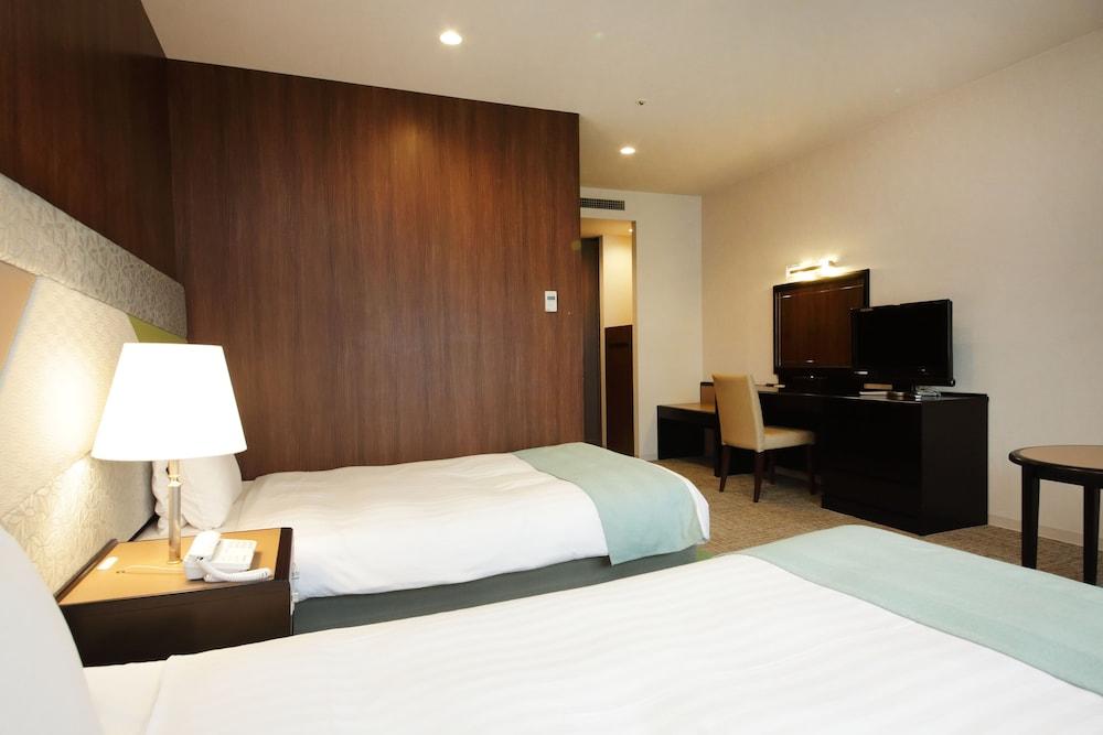 Royal Hotel Yatsugatake -From Apr2024 Grand Mercure Yatsugatake Resort & Spa Hokuto  Ngoại thất bức ảnh